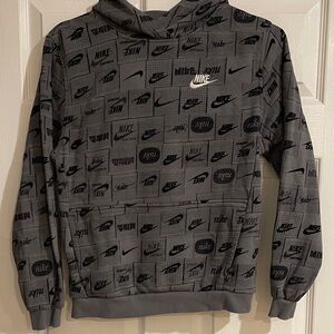 Nike Men's Patterned Gray Hoodie